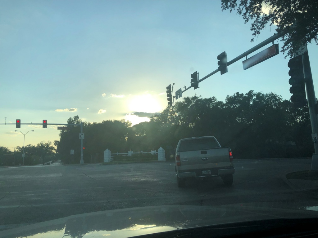 I1048F53SA63N37DSWW1Ro.JPG